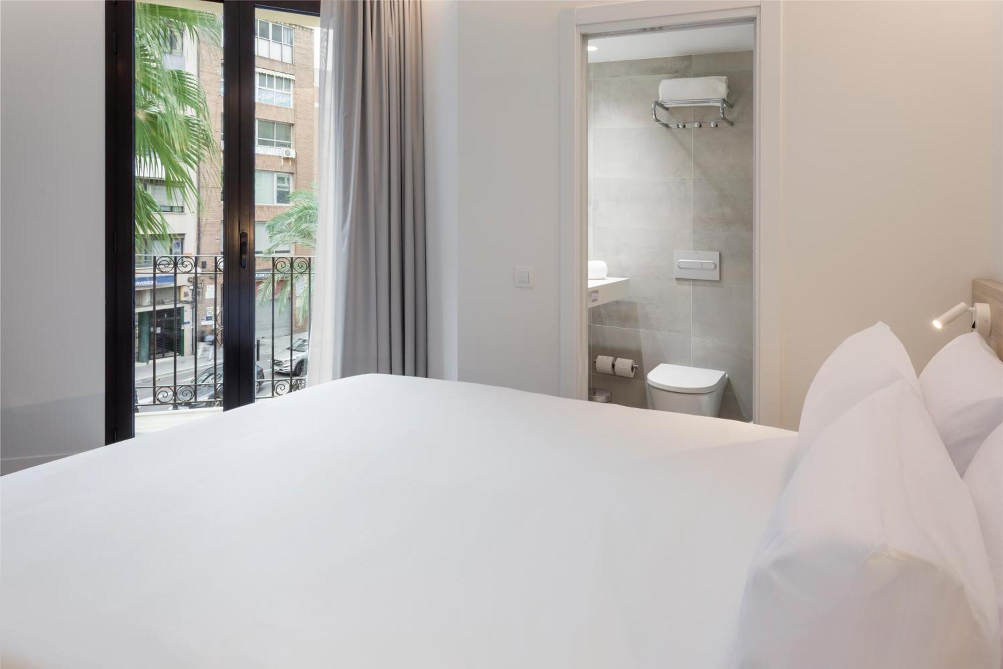 B&B Hotel Alicante Centro מראה חיצוני תמונה