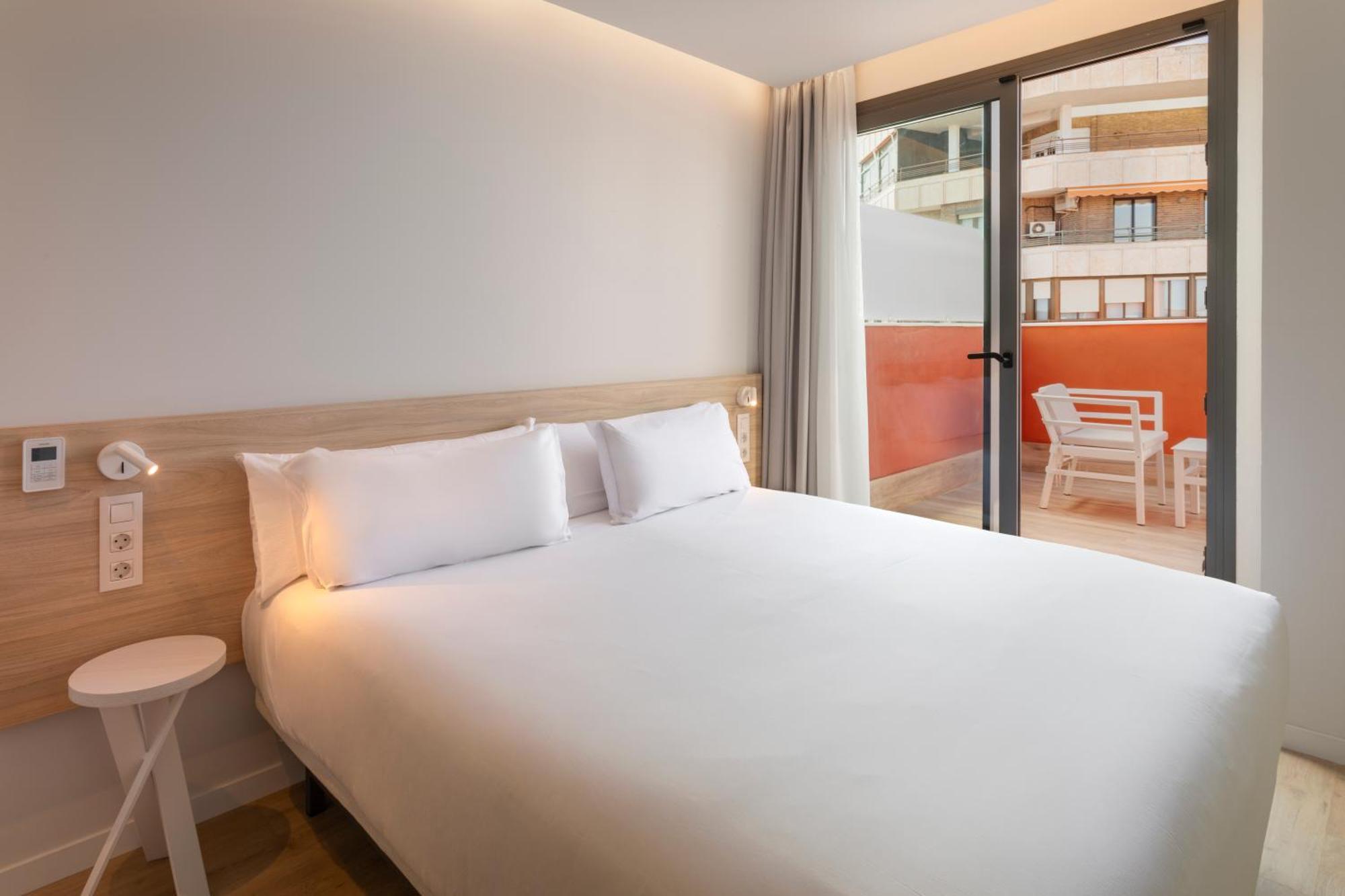 B&B Hotel Alicante Centro מראה חיצוני תמונה