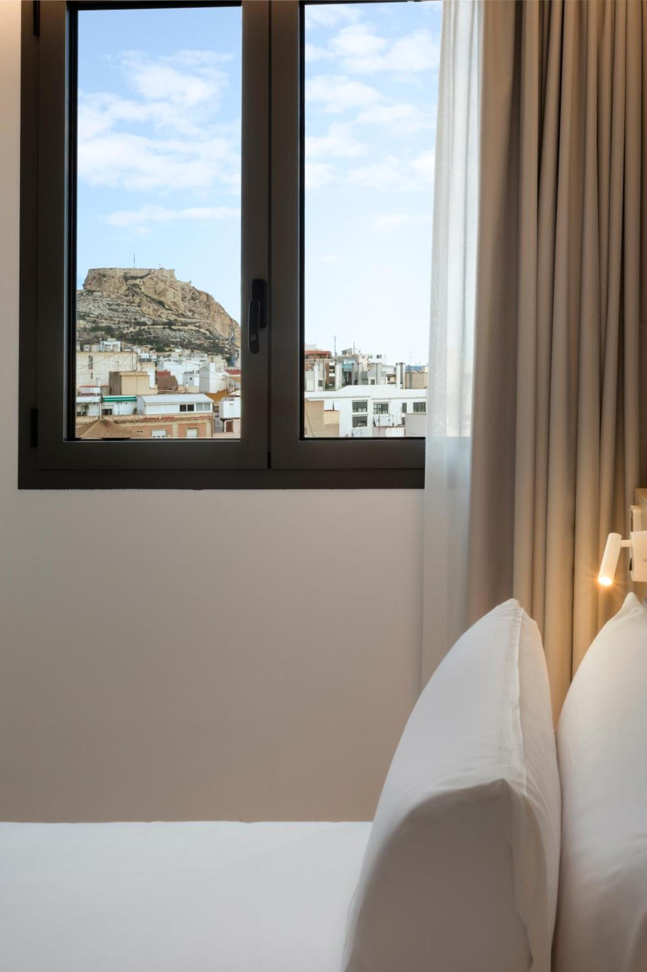 B&B Hotel Alicante Centro מראה חיצוני תמונה